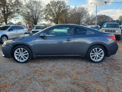 Used 2012 Nissan Altima 3.5 SR w/ Technology Pkg image 4