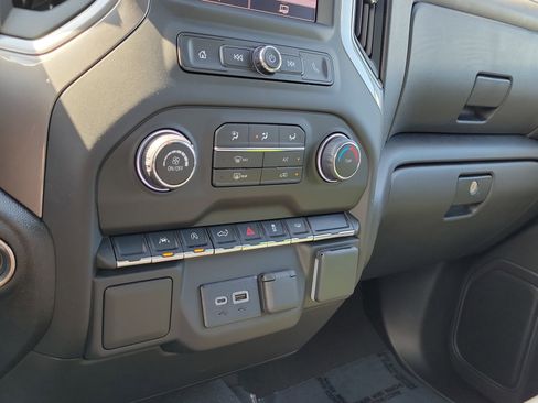 Used 2026 Chevrolet Silverado 1500 Custom w/ Turbomax Blackout Package RWD image 28