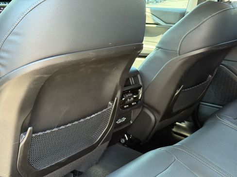 Used 2023 Jeep Grand Cherokee Laredo RWD image 26