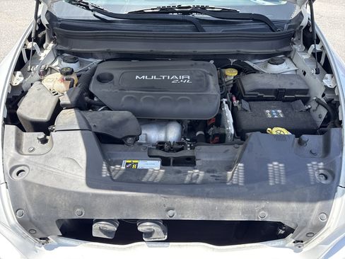 Used 2014 Jeep Cherokee Latitude image 32