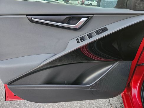 Used 2023 Kia Niro EX image 16