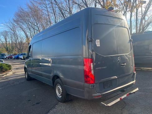 Used 2019 Mercedes-Benz Sprinter 170 image 4