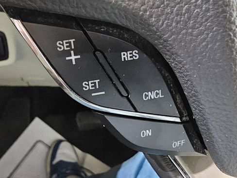 Used 2015 Lincoln MKC FWD w/ Equipment Group 101A Select image 28