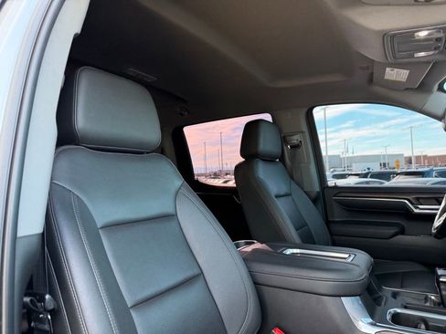 Used 2022 GMC Sierra 1500 SLT w/ SLT Premium Package image 24