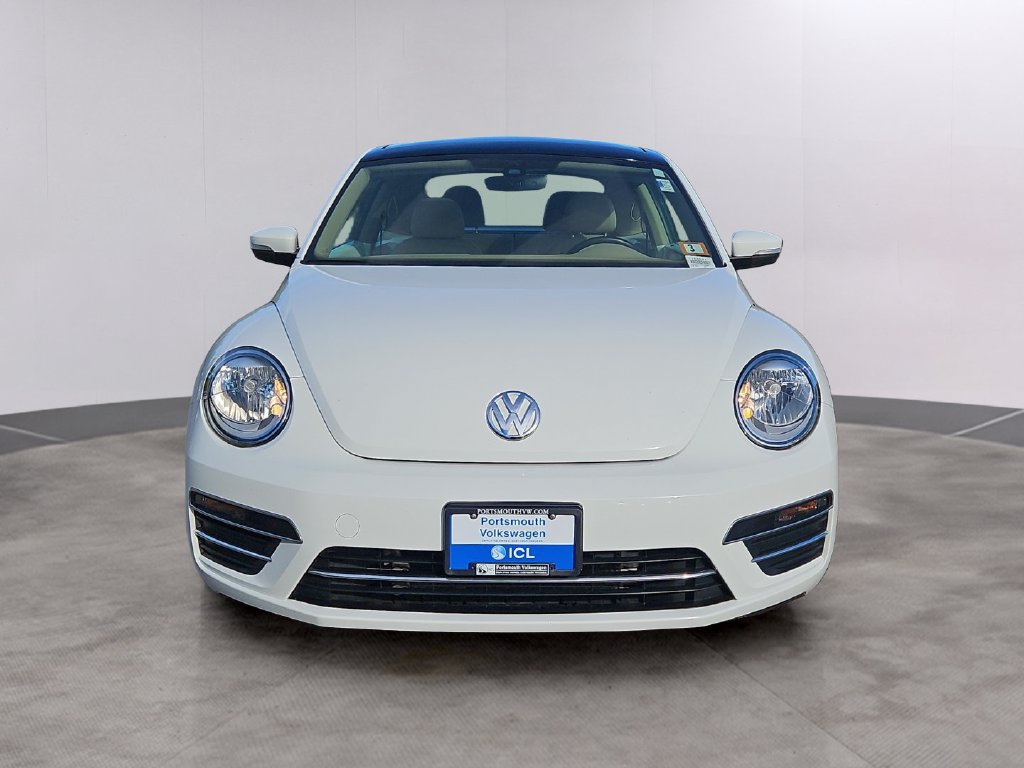 Used 2019 Volkswagen Beetle 2.0T SE FWD image 2