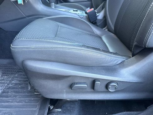 Used 2019 Subaru Forester Premium w/ Popular Package #1 AWD/4WD image 12