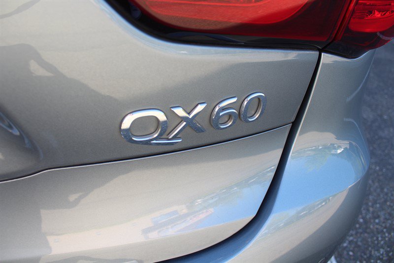 Used 2018 INFINITI QX60 Luxe w/ Premium Plus Package AWD/4WD image 34