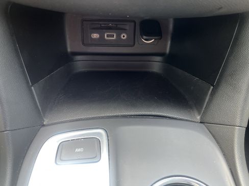 Used 2020 Chevrolet Equinox LT image 27