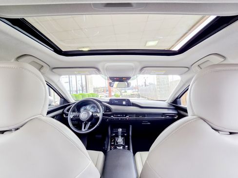 Used 2025 MAZDA MAZDA3 s image 2