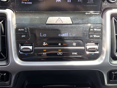 Used 2021 Kia Sorento S FWD image 17