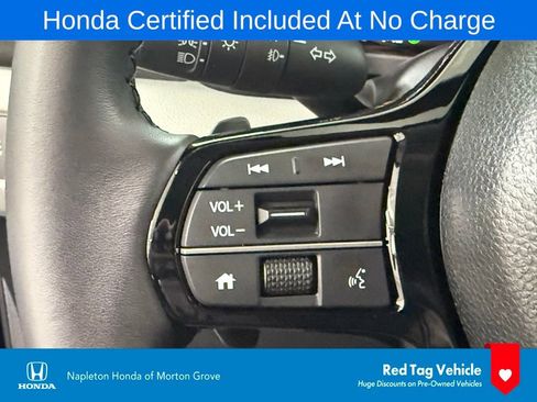 Used 2025 Honda Pilot EX-L image 11