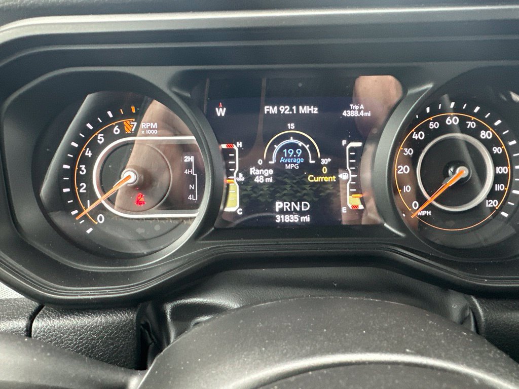 Used 2024 Jeep Gladiator Sport AWD/4WD image 46