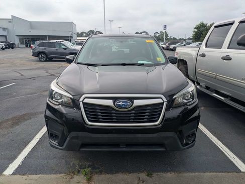 Used 2020 Subaru Forester Premium AWD/4WD image 2