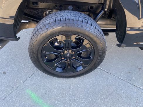 Used 2023 Ford F150 Lariat w/ Equipment Group 502A High image 11