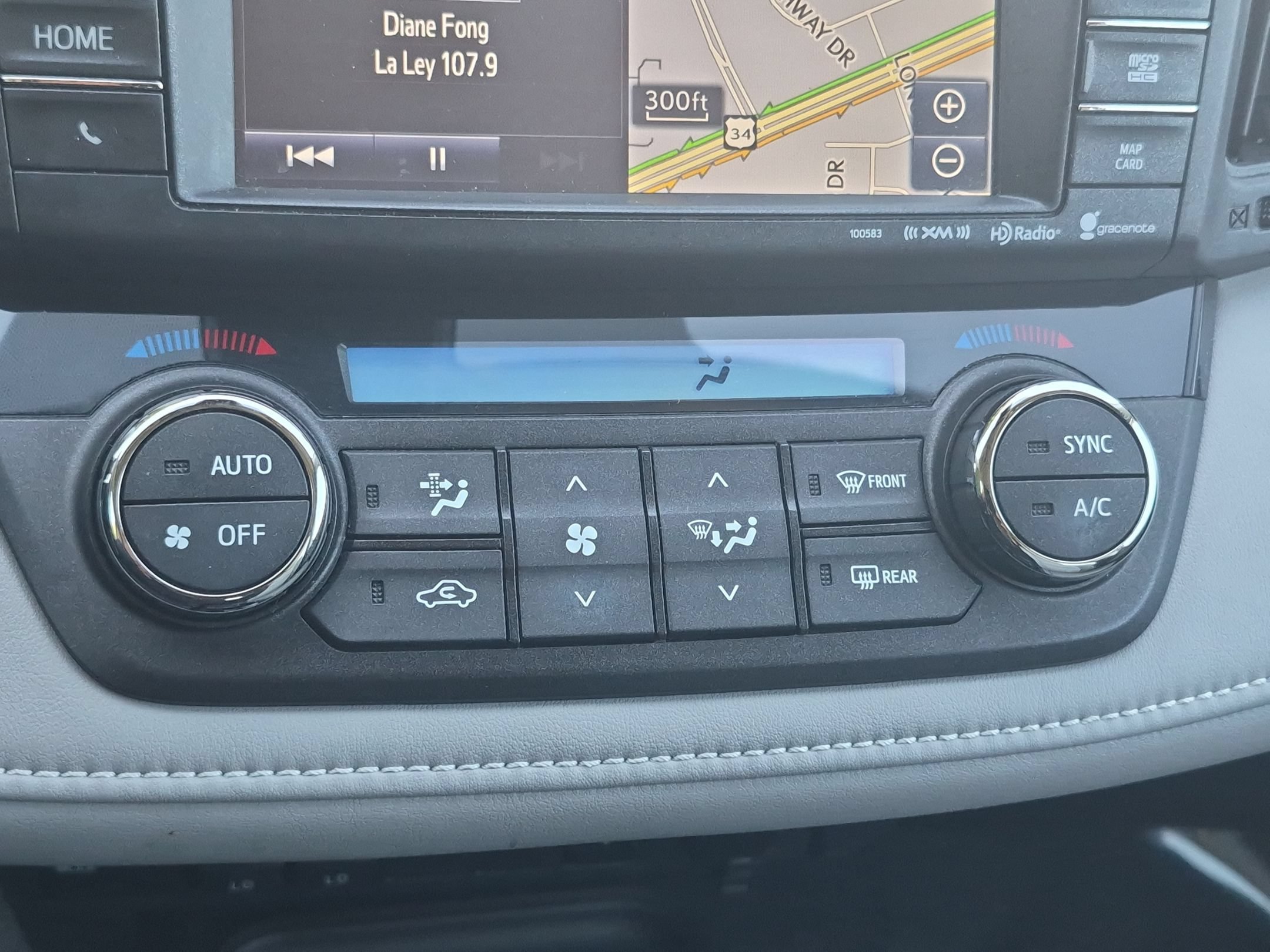 Used 2016 Toyota RAV4 Limited AWD/4WD image 22