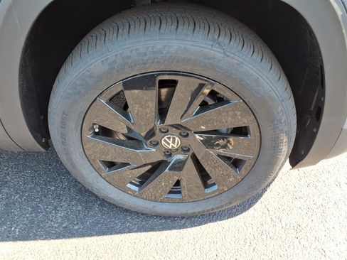 New 2026 Volkswagen Atlas SE AWD/4WD image 5