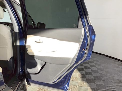 Used 2023 Nissan Murano SL w/ SL Moonroof Package image 11