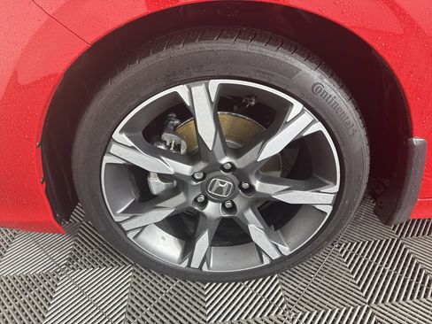 Certified 2025 Honda Civic Sport Touring image 11