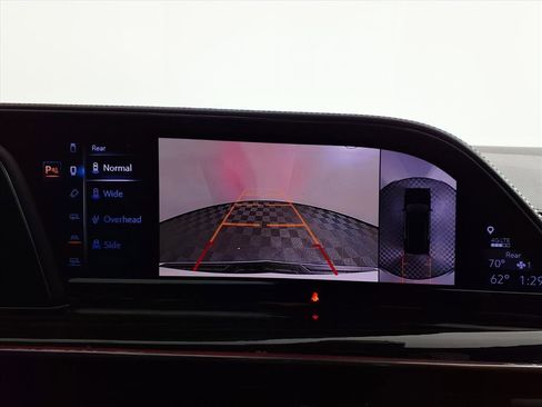 Used 2021 Cadillac Escalade Sport w/ Driver Assist Tech Package image 19