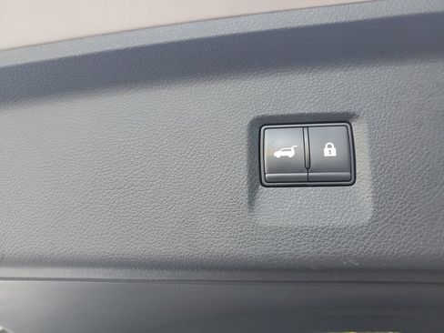 Used 2024 INFINITI QX60 Sensory AWD/4WD image 16