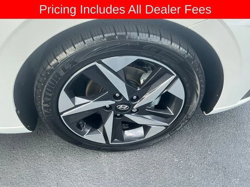 Used 2023 Hyundai Elantra Limited FWD image 22