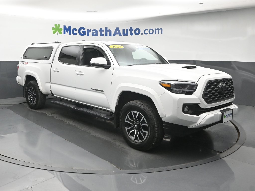 Used 2023 Toyota Tacoma TRD Sport w/ TRD Premium Sport Package AWD/4WD image 2