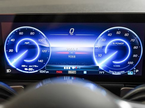 Certified 2024 Mercedes-Benz EQB 300 4MATIC image 17