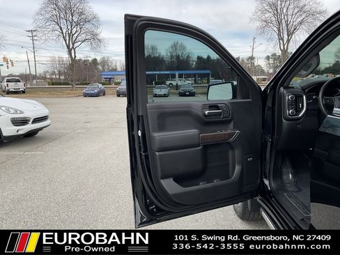 Used 2019 GMC Sierra 1500 Denali w/ Denali Ultimate Package image 9