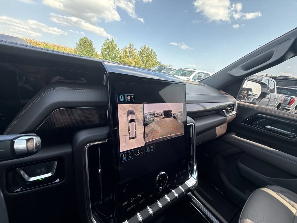 Certified 2025 GMC Yukon XL Elevation AWD/4WD image 21