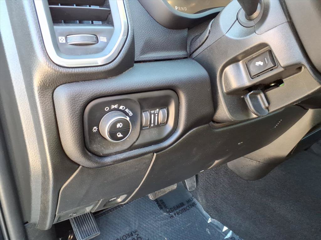 Used 2024 RAM 2500 Laramie w/ Safety Group AWD/4WD image 22