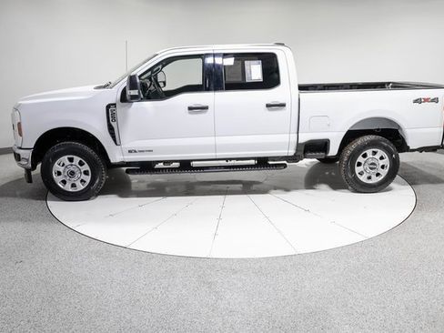 Used 2024 Ford F250 XLT image 31