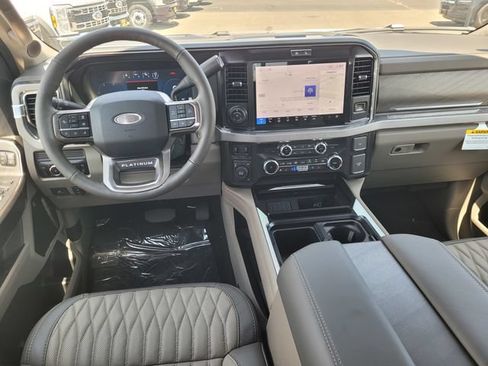 New 2026 Ford F450 Platinum AWD/4WD image 7