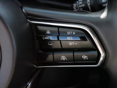 Used 2025 MAZDA CX-70 Plug-In Hybrid w/ Premium Pkg image 26