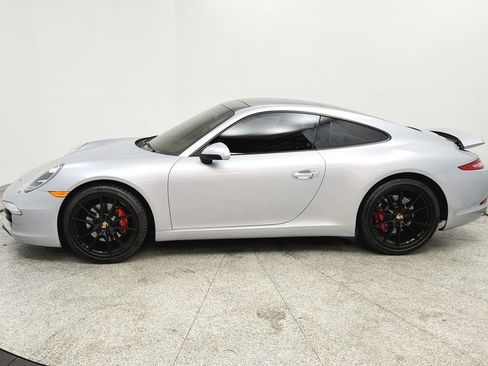 Used 2014 Porsche 911 Carrera RWD image 2