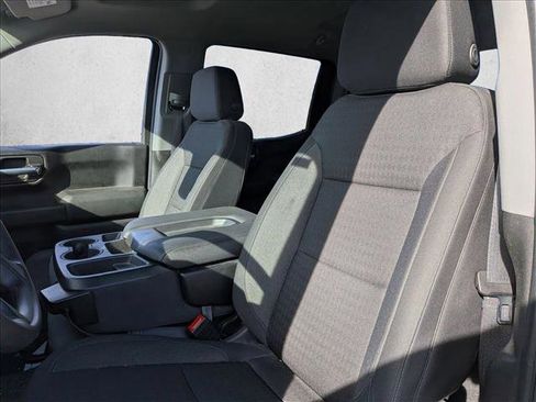 Used 2022 Chevrolet Silverado 1500 Custom image 14