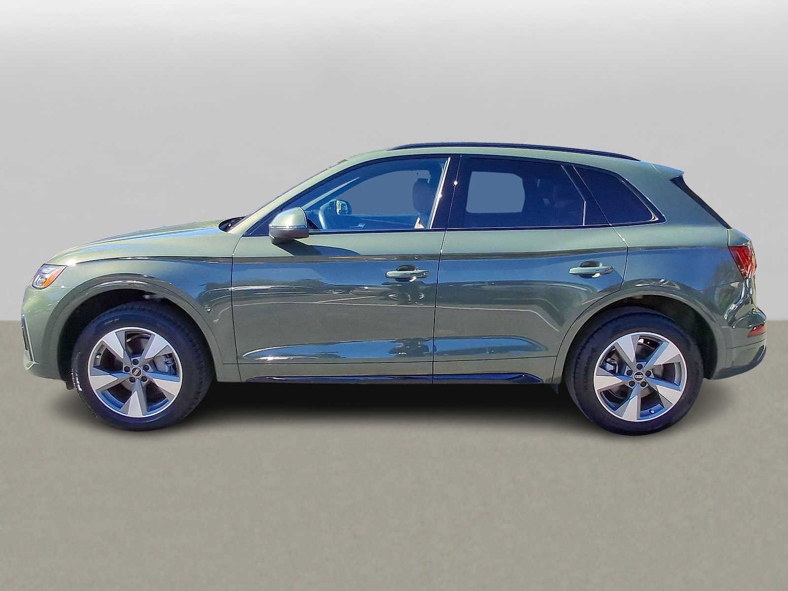 Used 2024 Audi Q5 2.0T Premium Plus AWD/4WD image 32
