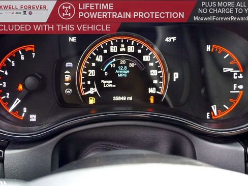 Used 2021 Dodge Durango SXT image 19