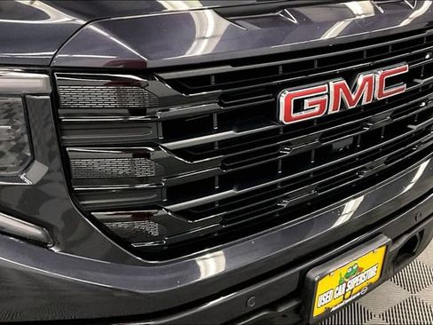 Used 2025 GMC Sierra 1500 Elevation AWD/4WD image 33
