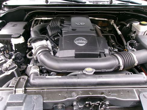 Used 2019 Nissan Frontier SV w/ Value Truck Package image 8