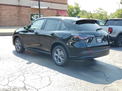 New 2027 Honda HR-V LX image 4