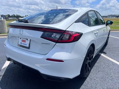 Used 2024 Honda Civic Sport image 6