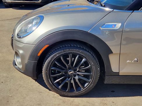 Used 2019 MINI Cooper Clubman S image 9