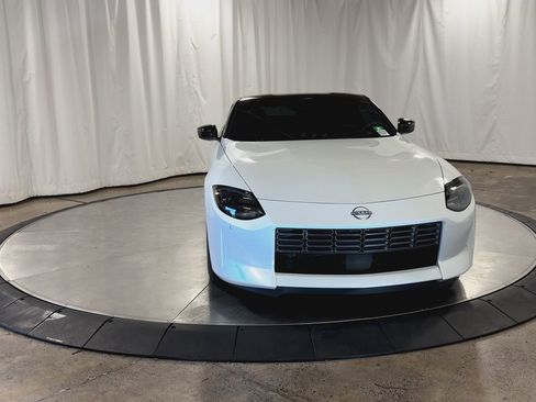 Used 2024 Nissan Z Performance w/ Floor Mat Package image 7