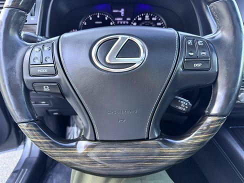 Used 2015 Lexus LS 460 L AWD/4WD image 29