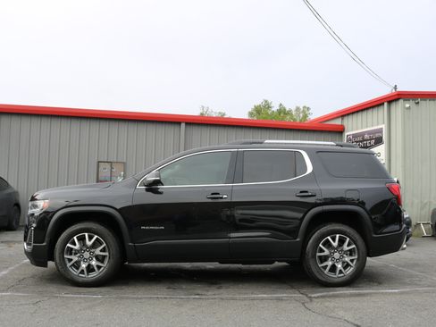 Used 2023 GMC Acadia SLT image 4