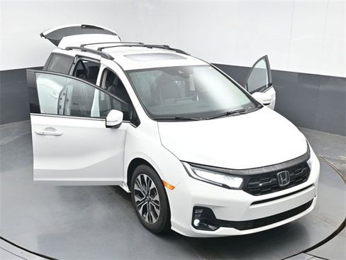 Used 2025 Honda Odyssey Elite image 54