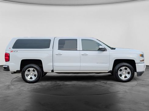 Used 2018 Chevrolet Silverado 1500 LT w/ All Star Edition AWD/4WD image 8