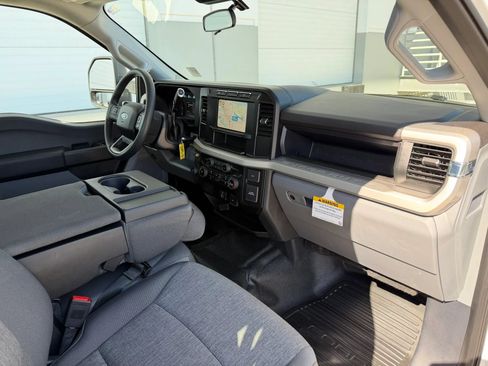 Used 2024 Ford F350 XL w/ 360-Degree Camera Package AWD/4WD image 15