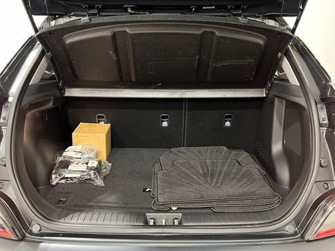 Used 2023 Hyundai Kona Limited w/ Cargo Package image 12