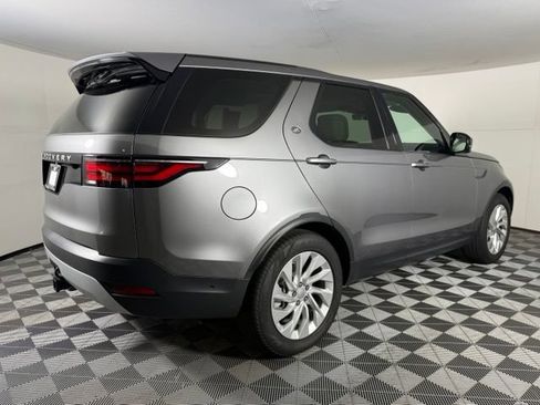 Certified 2025 Land Rover Discovery S AWD/4WD image 7